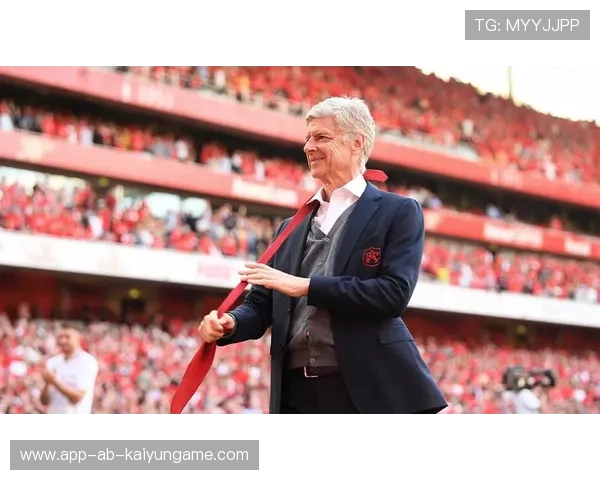 自温格后首冠？阿森纳向英超奖杯发起最后冲击，阿森纳踢英冠